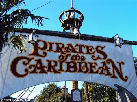 Pirates of the Caribbean - Disneyland Paris - France - European water ride database