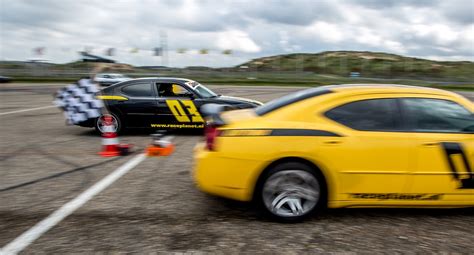 Drag race with a Dodge Charger at Circuit Zandvoort - Race Planet