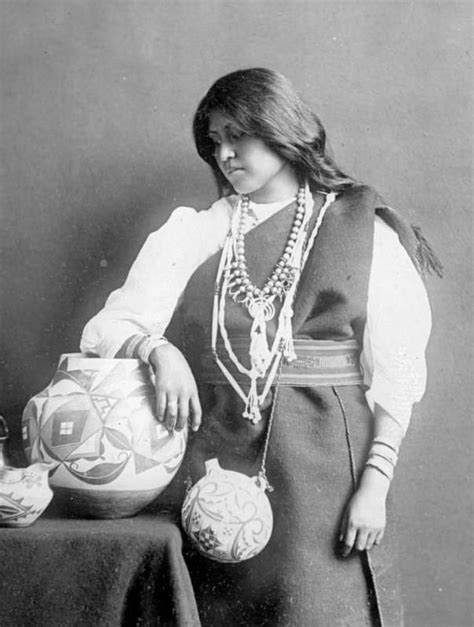 Laguna pueblo woman Lotta Atsye. Pic circa 1900 | Native american women ...