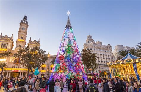 Spain Christmas Markets 2024 - Alane Auguste