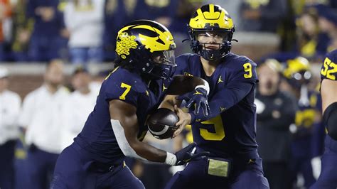 Michigan football quarterback drops in new Heisman Trophy odds - Blue ...