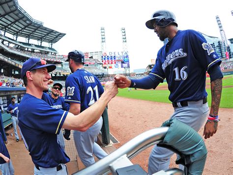 Best Brewers home run celebrations of the 2017 season - Gallery