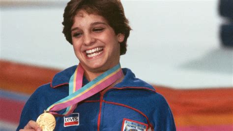 Olympic icon Mary Lou Retton ‘fighting for her life,’ according to daughter | CNN