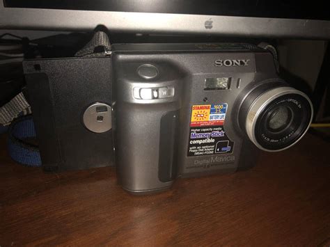 Sony Mavica Floppy Disk Camera by MacThePlaneh on DeviantArt