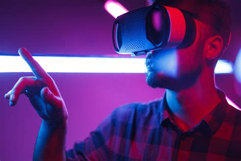 6 best VR headsets for all user experience levels | indy100 | indy100