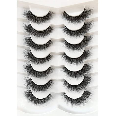 The Best Lashes for Hooded Eyes for a Dramatic Look