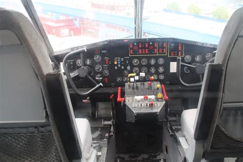 Flugzeug Canadair CL-215 | Blick in das Cockpit des Löschflu… | Flickr