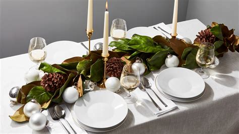 21 Christmas Table Decorations for a Festive Holiday Dinner | Epicurious