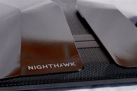 NETGEAR Nighthawk RAXE500 vs. RAX200: Which Router Is Right for You? | HighSpeedInternet.com