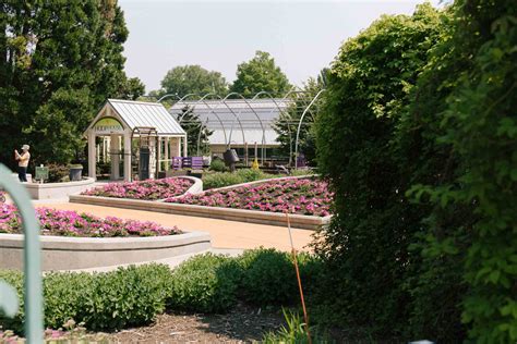 Exploring Hershey Gardens & Butterfly Atrium - Allyn Lewis