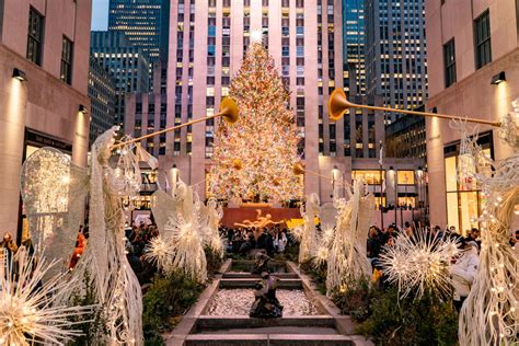 15+ CAPTIVATING Christmas Trees in NYC & Where to Find Them