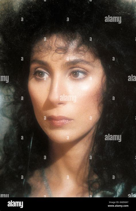 The witches of eastwick 1987 cher hi-res stock photography and images - Alamy