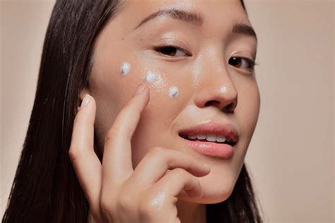 5 Korean Skin Care Tips That Take Your Glow to The Next Level