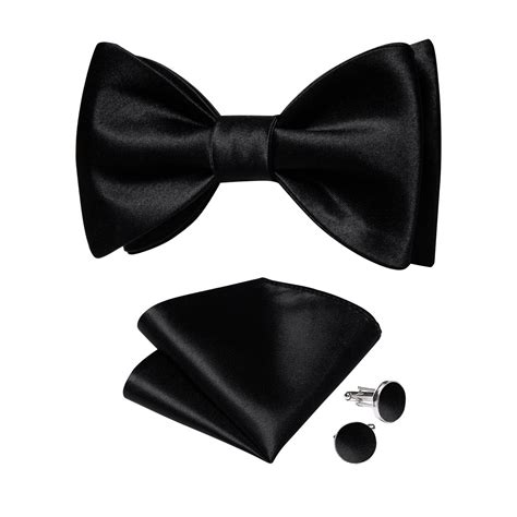 Solid Black Silk Bow Tie – Sophisticated Gentlemen