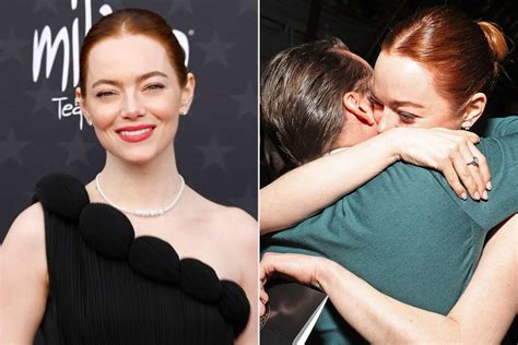 Emma Stone and Ex Kieran Culkin Hug at 2024 Critics Choice Awards as ...