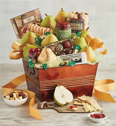 Deluxe Favorites Gift Basket | Food Gift Baskets | Harry & David