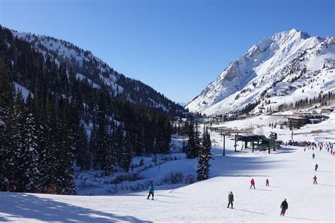 WanderingAway.com : Skiing at Park City, Canyons, Snowbird, and Alta