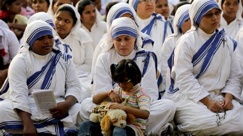 Indian gov't orders scrutiny of Mother Teresa's charity | CTV News