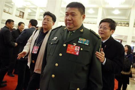 Maj Gen Mao Xinyu, Mao Zedong's grandson. Be afraid, be very afraid... : r/China