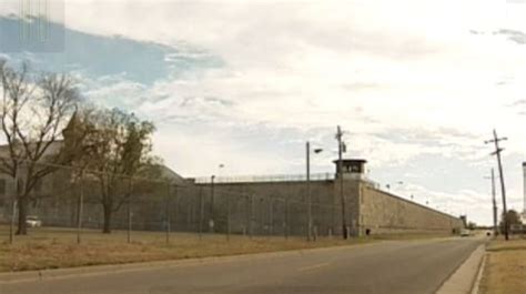 46 weapons confiscated during surprise search at Hutchinson prison