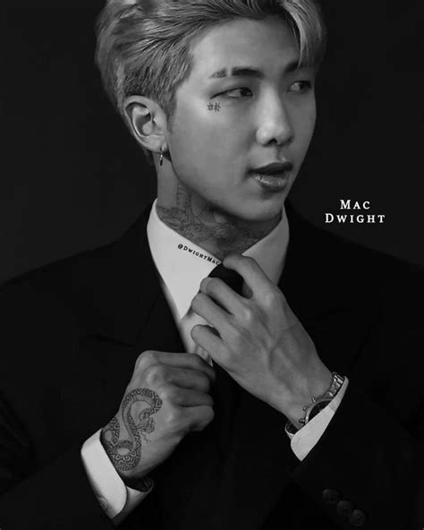 Mafia 🖤#bts in black 🔥🖤 Mafia, Kim Namjoon Tattoo Edit, Foto Bts, Bts Photo, Fanfic Namjin ...