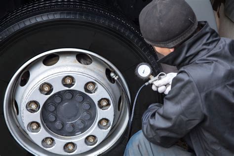 Truck Tire Air Pressure: Why Proper Inflated Tire is so Important? | OTRUSA.COM