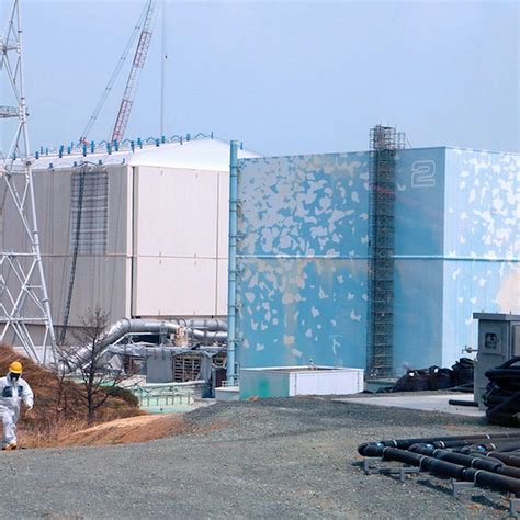 Fukushima-Daiichi / IAEA Decommissioning Mission Praises Progress, But ...