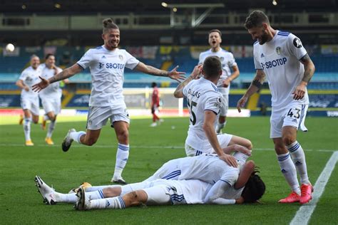 Leeds earn first Premier League win in 16 years in entertaining goalfest against Fulham