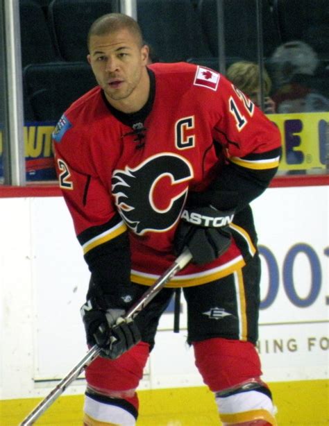 Flames retire no. 12 of Jarome Iginla - Canadian Sport Scene