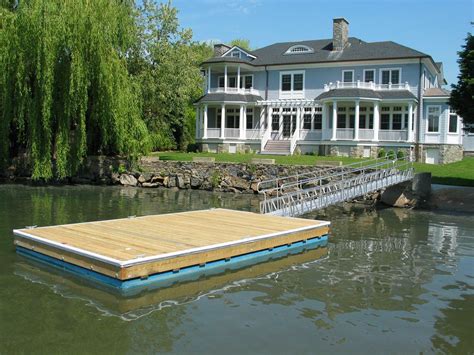 Diy Floating Dock Gangway - How To Build a Floating Dock With Plastic Barrels - DIY ... / How to ...