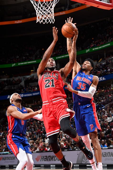 Photo Gallery: Bulls Win vs. Detroit Pistons | Chicago Bulls | Detroit pistons, Detroit, Thunder nba