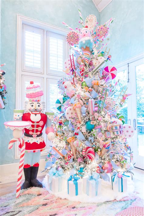 Everything You Need to Create a Candy Christmas Tree! | Turtle Creek Lane