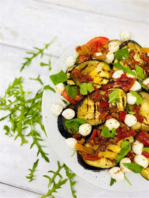 Grilled Eggplant Salad (Aubergine Salad Recipe) - Daisies & Pie