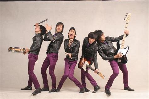 GO GO GO: The Changcuters Quirky Band Gallery