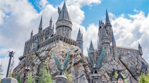 The Best Times To Visit Harry Potter World At Universal | atelier-yuwa ...