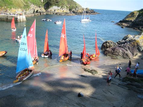 Polperro Beach - Photo "ready to sail" :: British Beaches