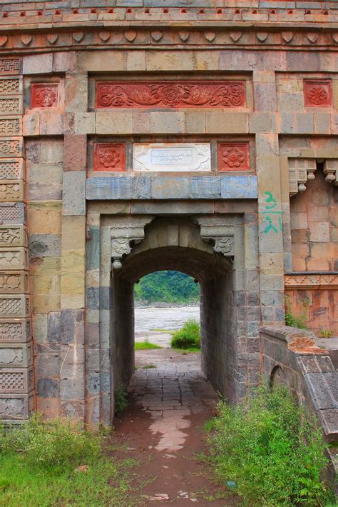 Old bridge buttress inspection tunnel crossing Jhelum Rive… | Flickr