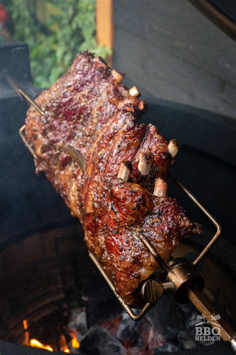 Rotisserie spare ribs – BBQ-Heroes