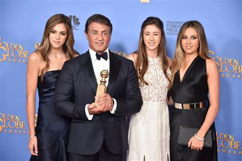 Miss Golden Globes 2017: Sylvester Stallone and His Daughters Arrive on ...