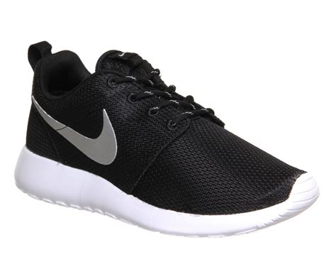 Nike Roshe Run Black Metallic White - Unisex Sports | Nike roshe run ...