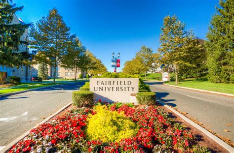 Experience Fairfield University in Virtual Reality