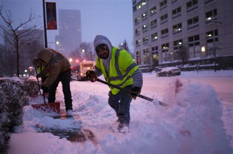 Denver weather: Heavy snow continues, blizzard warnings posted across Colorado Tuesday