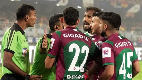 Mohun Bagan vs East Bengal: Three Controversial Moments from Kolkata ...