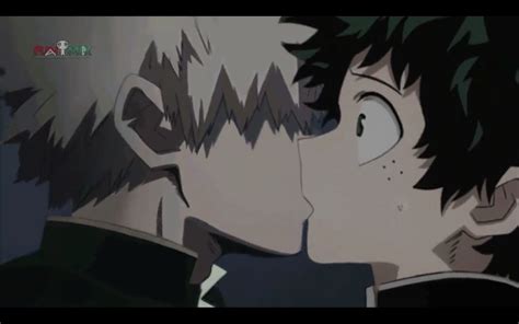 Pin by I Don’t Know on My Hero Academia | Anime kiss scenes, Cute kiss ...