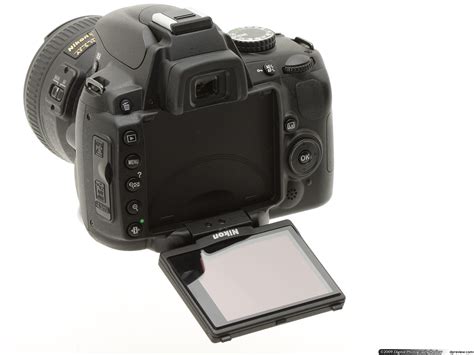 Nikon D5000 Review: Digital Photography Review