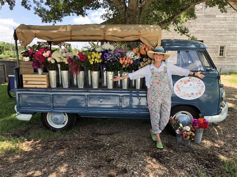 Hope Farms Becomes a Magical New Houston Area Wedding Venue — Bubbles, Brides and Micro ...