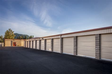 Enumclaw Plateau Heated Storage