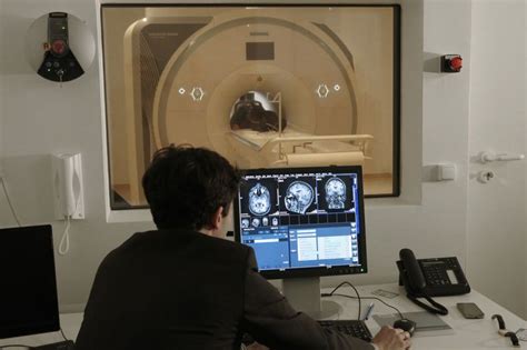 This Siemens MRI Scanner Is a Beautiful Machine That Saves Lives ...