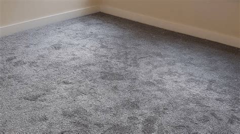 What is Saxony Carpet? The Pros and Cons