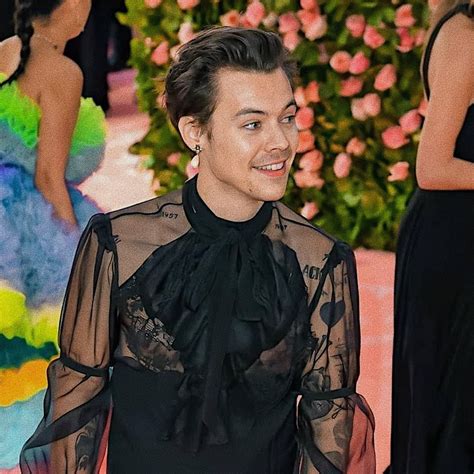 Harry Styles || Met Gala | Harry styles met gala, Harry styles, Met gala